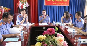 Kiểm tra nghiệp vụ 6 tháng đầu năm 2016 tại VKSND huyện Châu Đức.