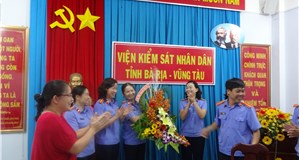 HỌP MẶT KỶ NIỆM NGÀY QUỐC TẾ PHỤ NỮ 8/3