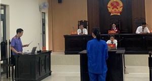 Lãnh đạo Viện kiểm sát nhân dân huyện Long Điền trực tiếp xét xử phiên tòa  hình sự.