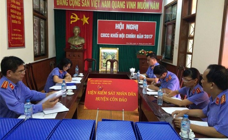 Thanh tra nghiệp vụ trong lĩnh vực hình sự tại Viện kiểm sát nhân dân ...